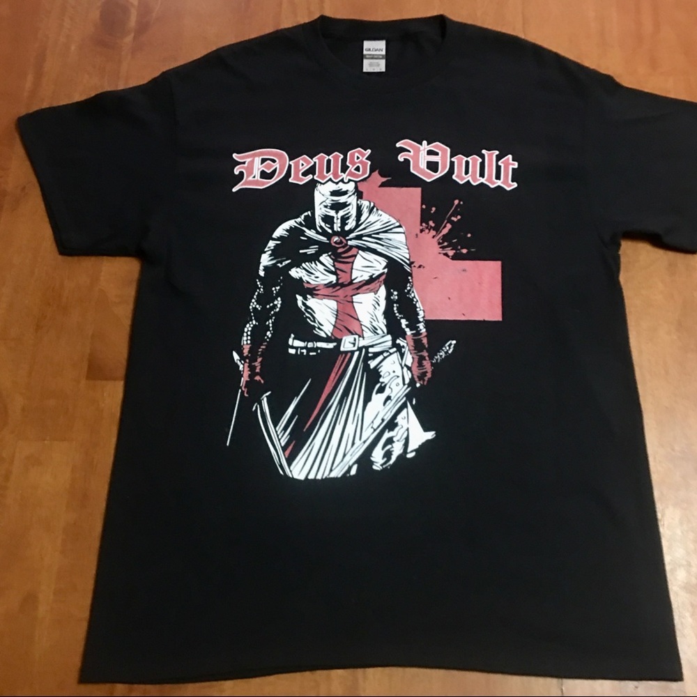 Heavy Cotton Black Short Sleeve Tee “Deus Vult” with Picture of Knight Templar.